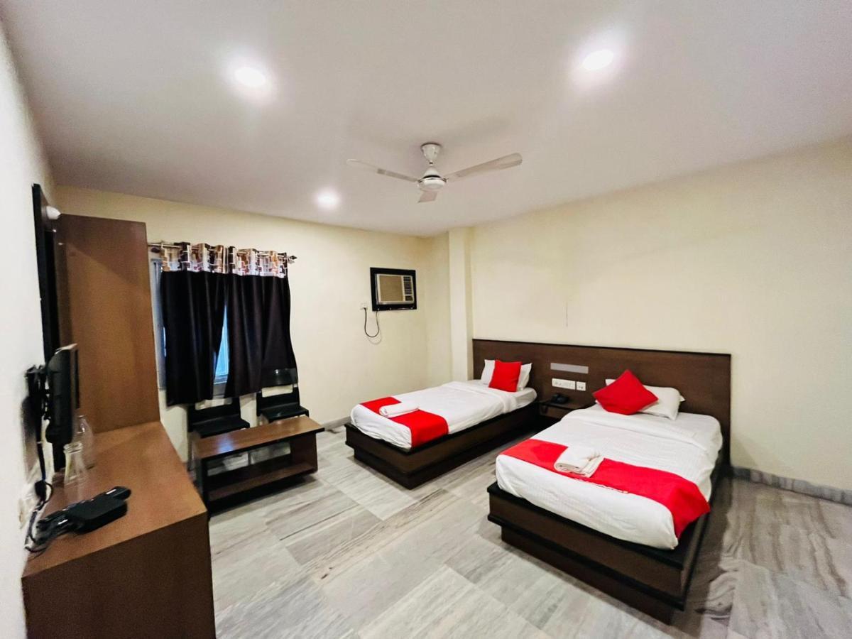Hotel Chandra Dzsamsedpur Kültér fotó