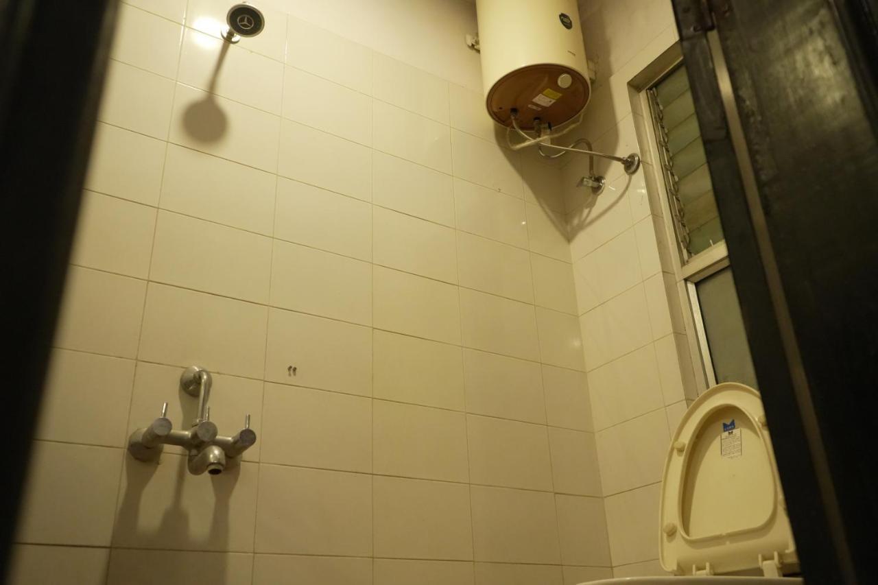 Hotel Chandra Dzsamsedpur Kültér fotó