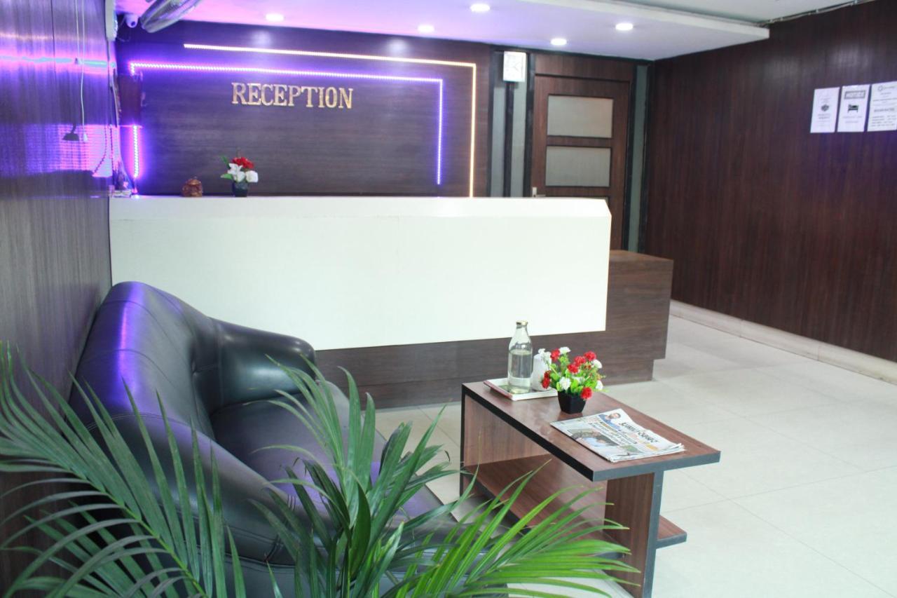 Hotel Chandra Dzsamsedpur Kültér fotó