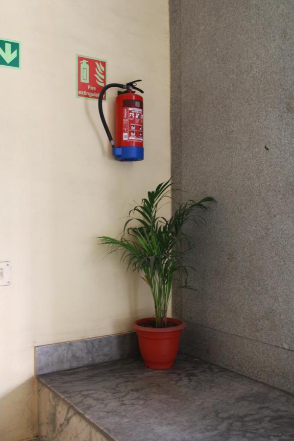 Hotel Chandra Dzsamsedpur Kültér fotó